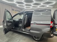 FORD TRANSIT COURIER
